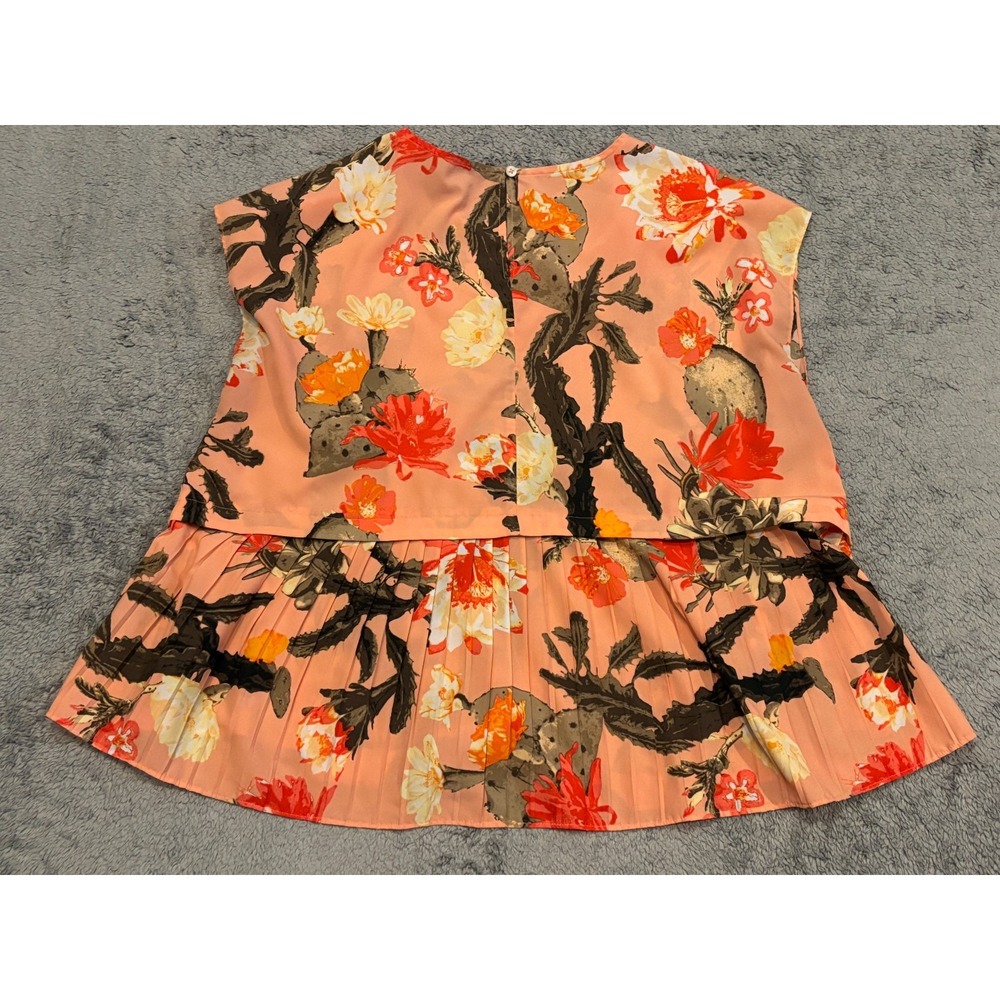 Lord & Taylor Woman Blouse 2X Cactus Floral Sleeveless Pleated Top Pink - Picture 5 of 5